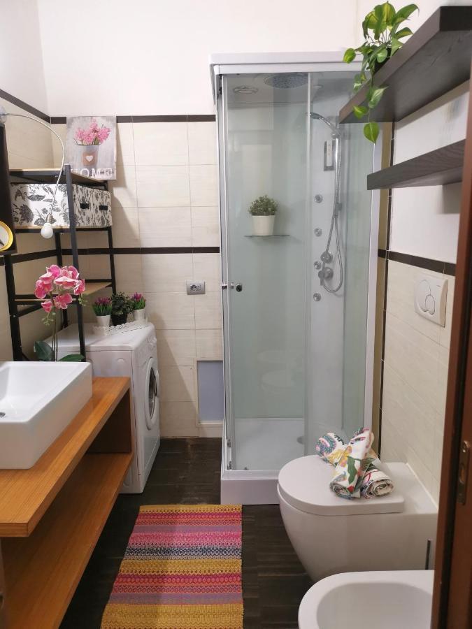 Bnbook Trilo Mind Rho Trilocale Con 2 Camere E 2 Bagni Exterior photo